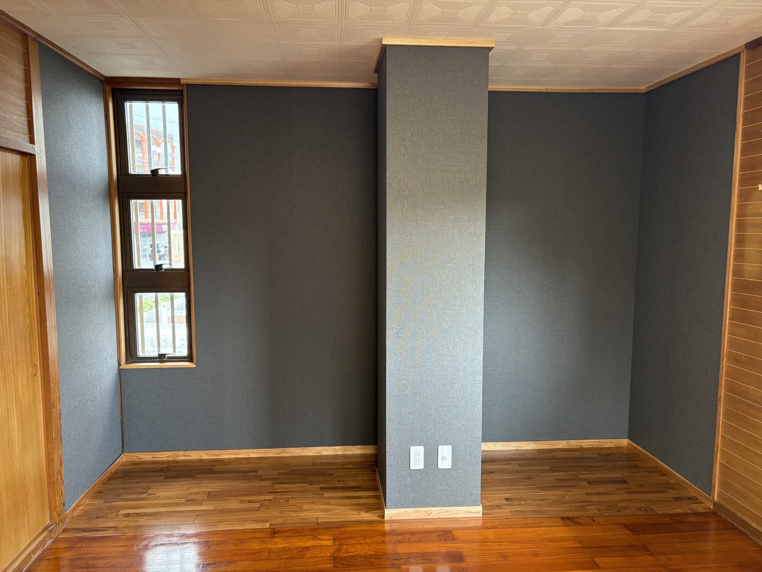 【沖縄リフォームのプロ】部屋の押入の解体によるリフォーム工事